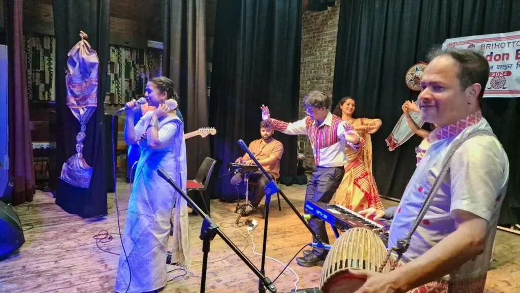 Assamese music, dance and community celebration at Brihottor London Bihu 2024 in Datchet photograph 31